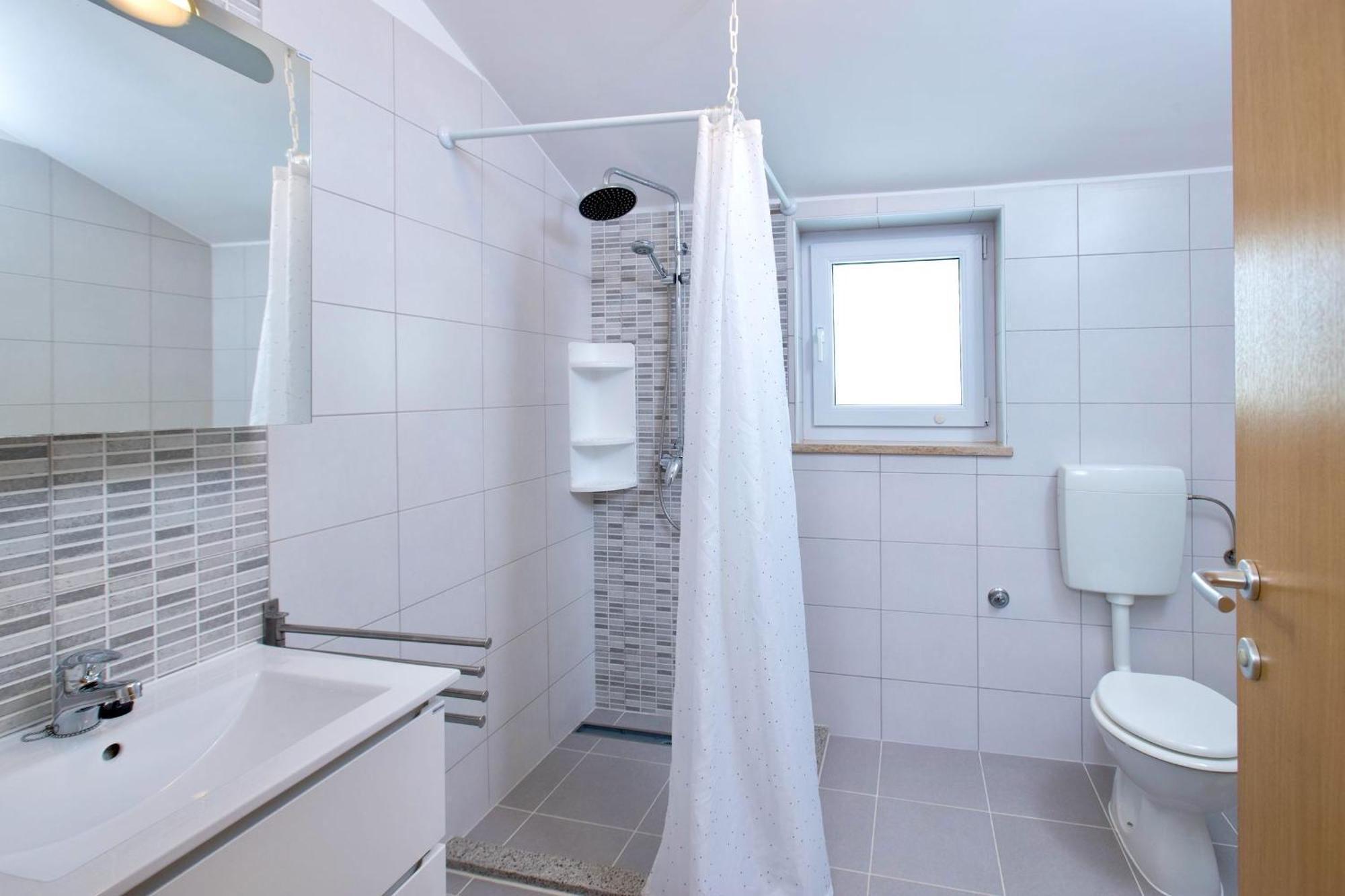 Apartamento Goldfinch Estate Banjole Habitación foto